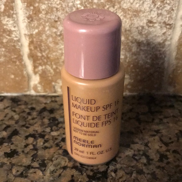 merle norman liquid foundation